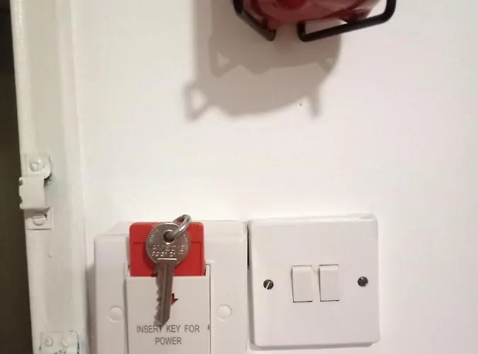 Mikis's Seagate Aprt. アパート *