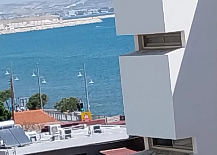 Mikis's Seagate Aprt. アパート