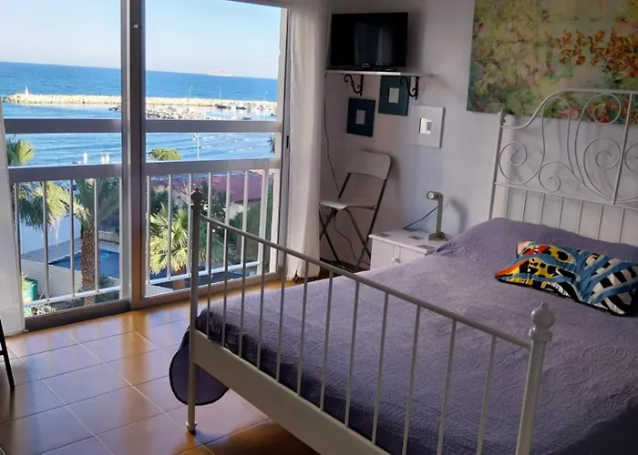 Mikis's Seagate Aprt. * Larnaca